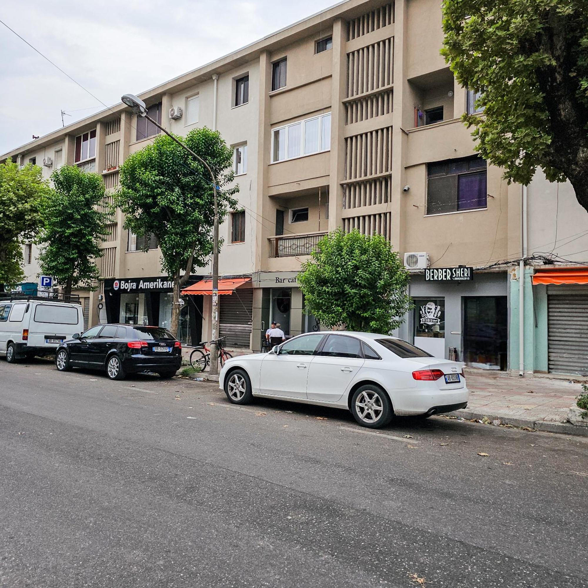 Klea Apartments Shkodër Buitenkant foto